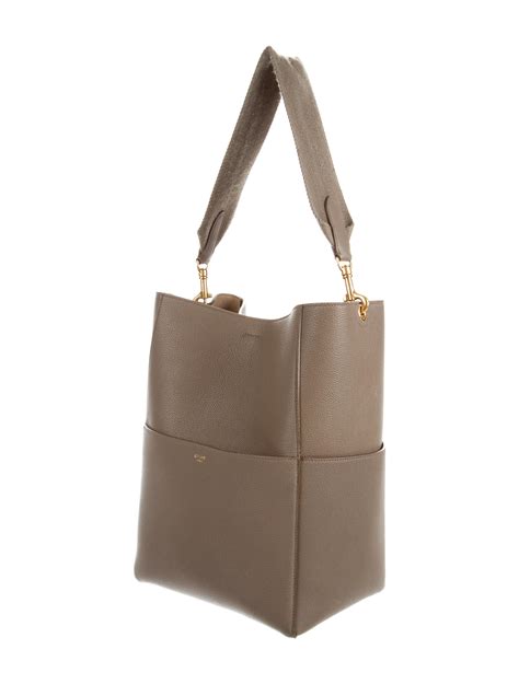 seau sangle bag.